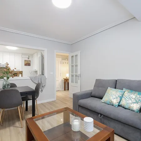 Estilo Y Comodidad Con Parking By Vigo